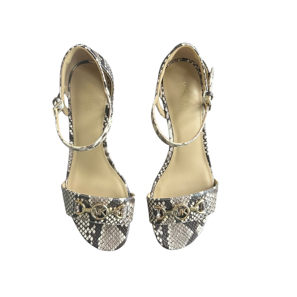 Michael Kors Black and Cream Sandals with Elegant Design